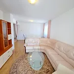 Mile Apartment